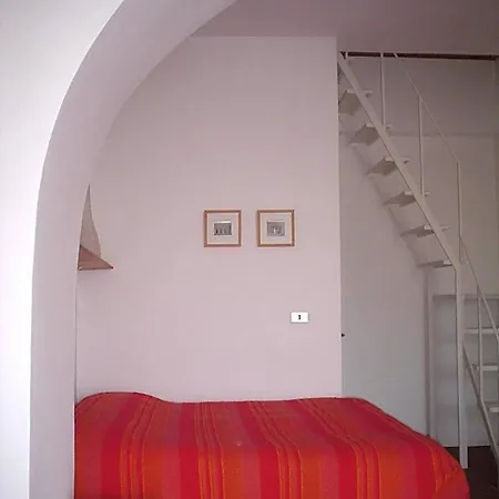 Bed & Breakfast Calabria 3*