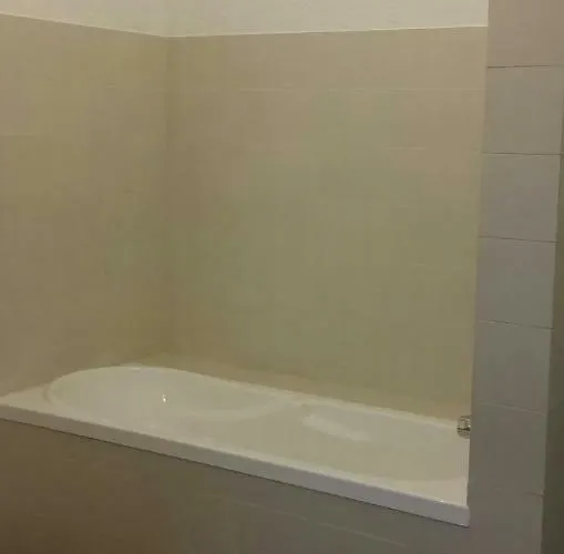 住宿加早餐酒店 Calabria 3*